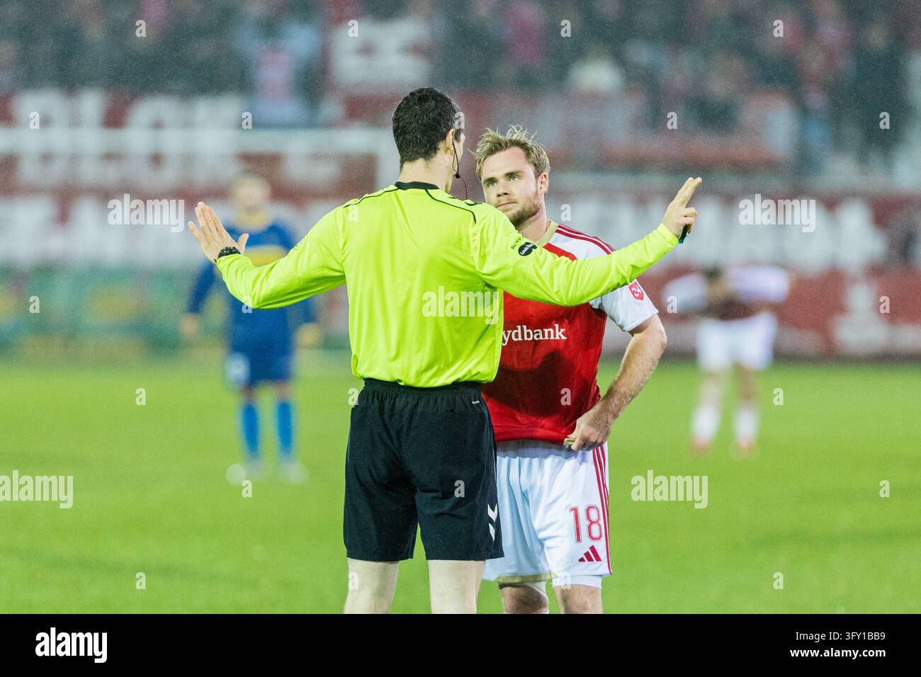 Vejle, Denmark. 24th, October 2026. Referee Sebastian Friis Aagerup ...