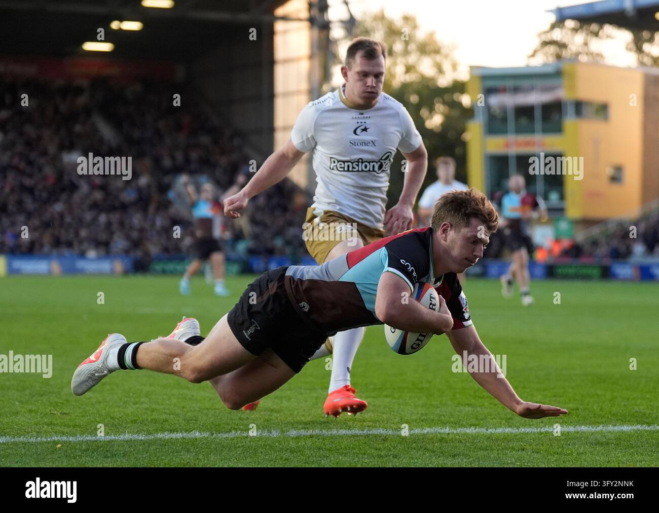 Harlequins' William Porter scores a try during the Gallagher PREM Rugby ...