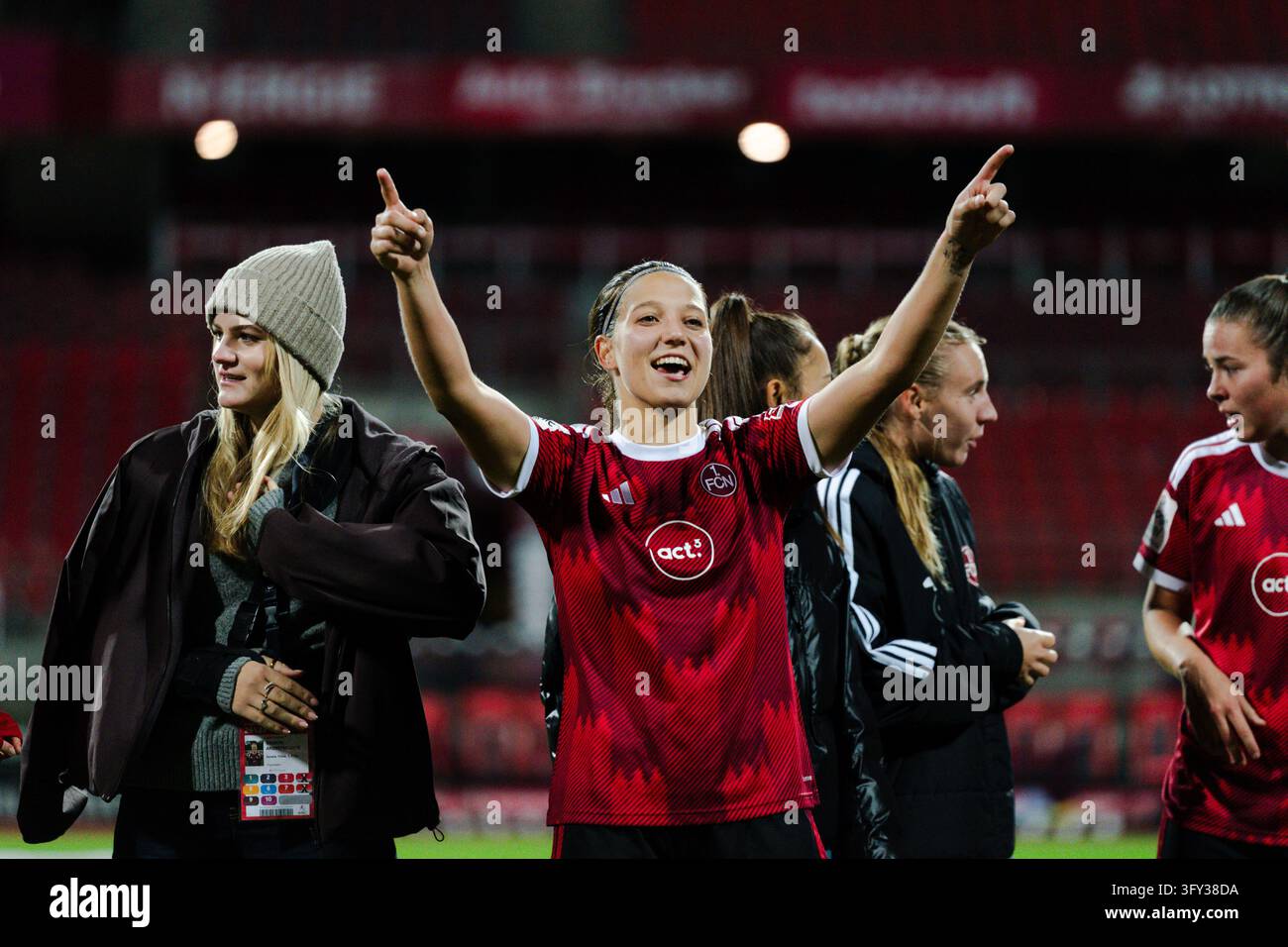 Laura Miller (1. FC Nuremberg #9) cheers to the fans [supporters] DFB ...