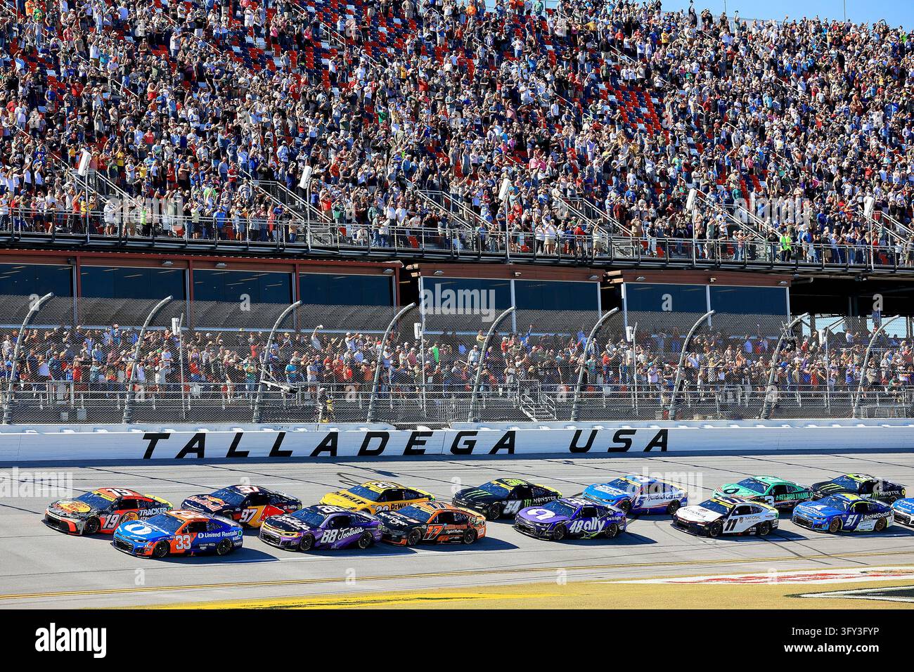 LINCOLN, AL - OCTOBER 25: Chase Briscoe (#19 Joe Gibbs Racing Bass Pro ...