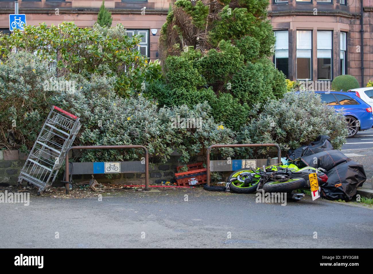 Jacobs Vector Aftermath of Storm Boelo after it hit Glasgow with reported over 80 mph ...