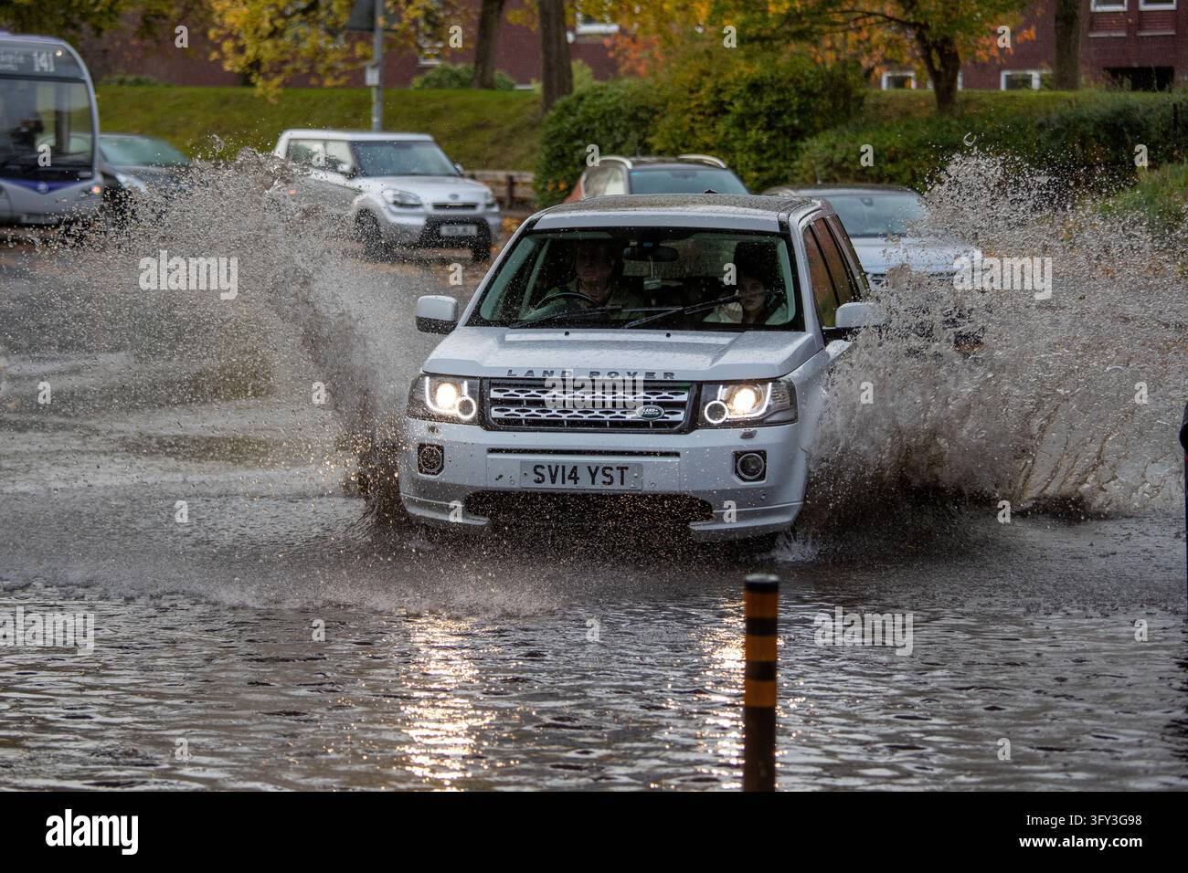 Jacobs Vector Flooding on roads after Storm Boelo hit Glasgow with reported over 80 ...