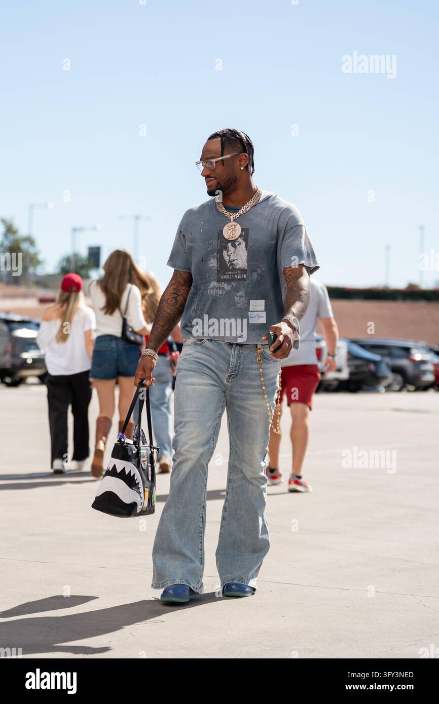 Sam Mack Model Arizona Cardinals linebacker Mack Wilson Sr. arrives to State Farm ...