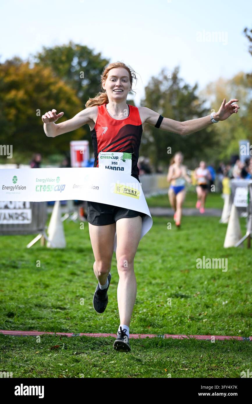Running Finish Line Vector Dutch Hanna van Aalten celebrates as she crosses the finish line to win ...