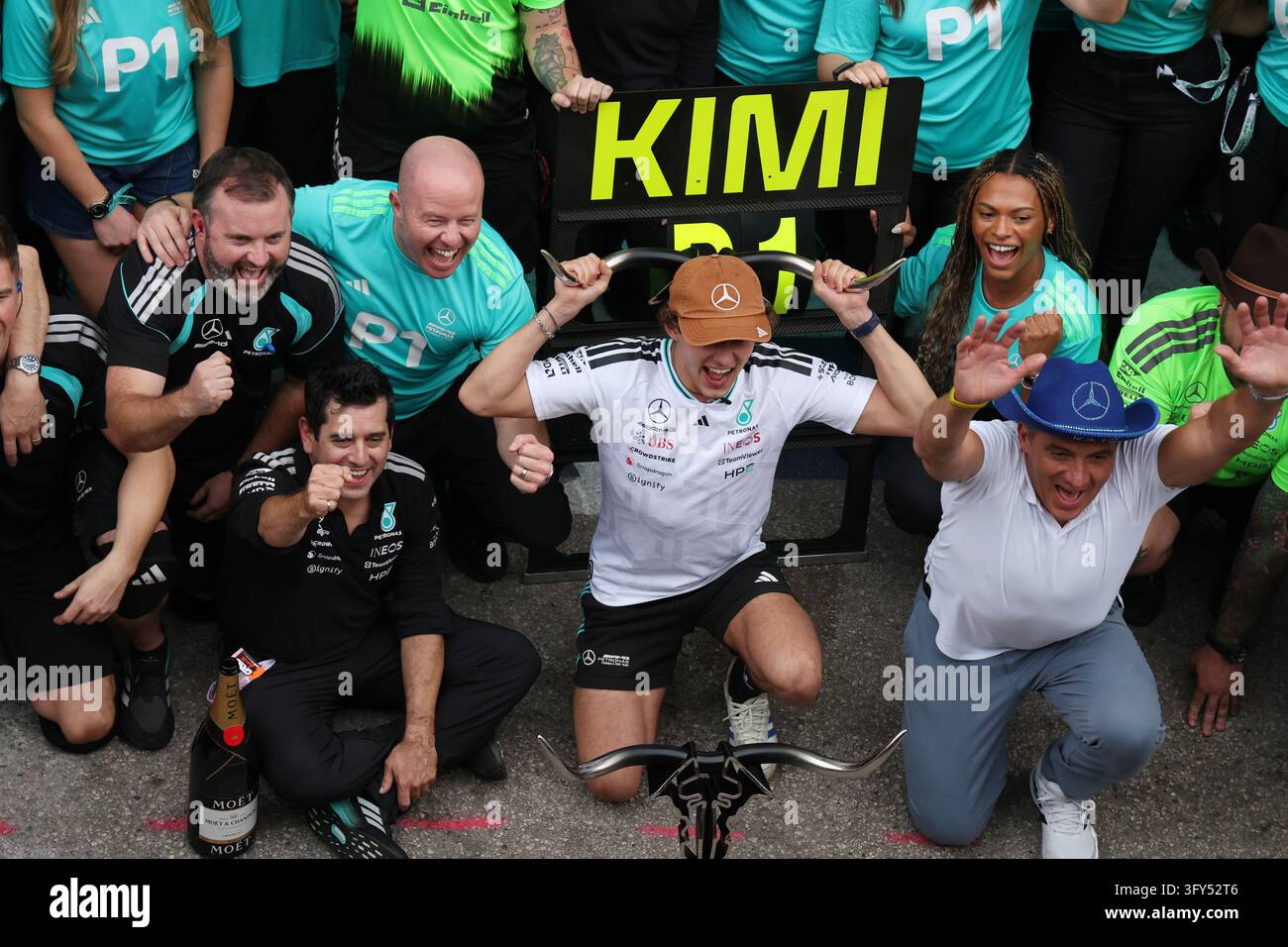 Race winner Andrea Kimi Antonelli (ITA) Mercedes AMG Formula One Team ...