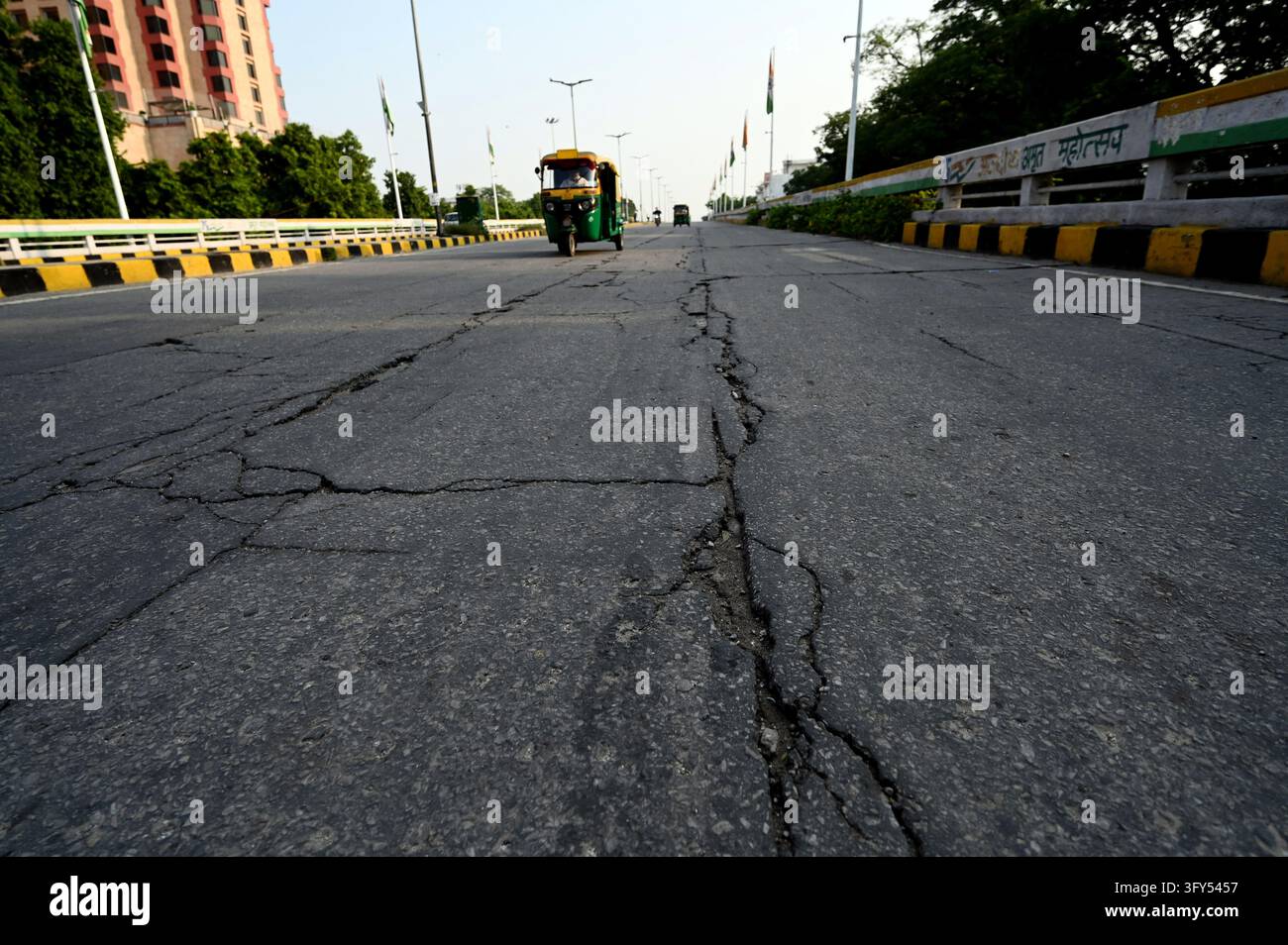 Cracks Rode Picture NEW DELHI, INDIA - OCTOBER 25: A view of cracks and damaged sections of ...