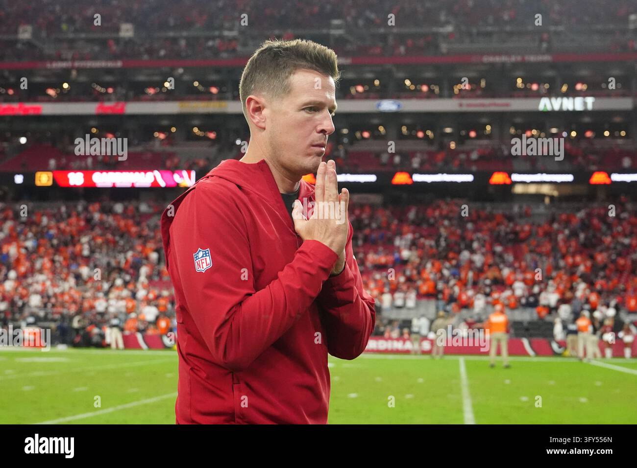 No Loss Vector Arizona Cardinals head coach Mike LaFleur reacts as he walks off the ...