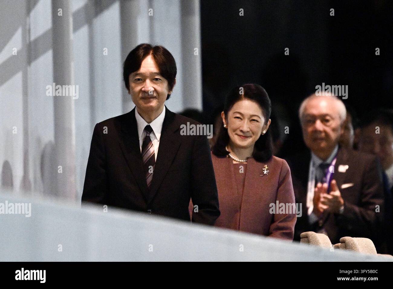 Princess Crown Vector R (L-R) Japan's Crown Prince Akishino, Japan's Crown Princess Akishino ...