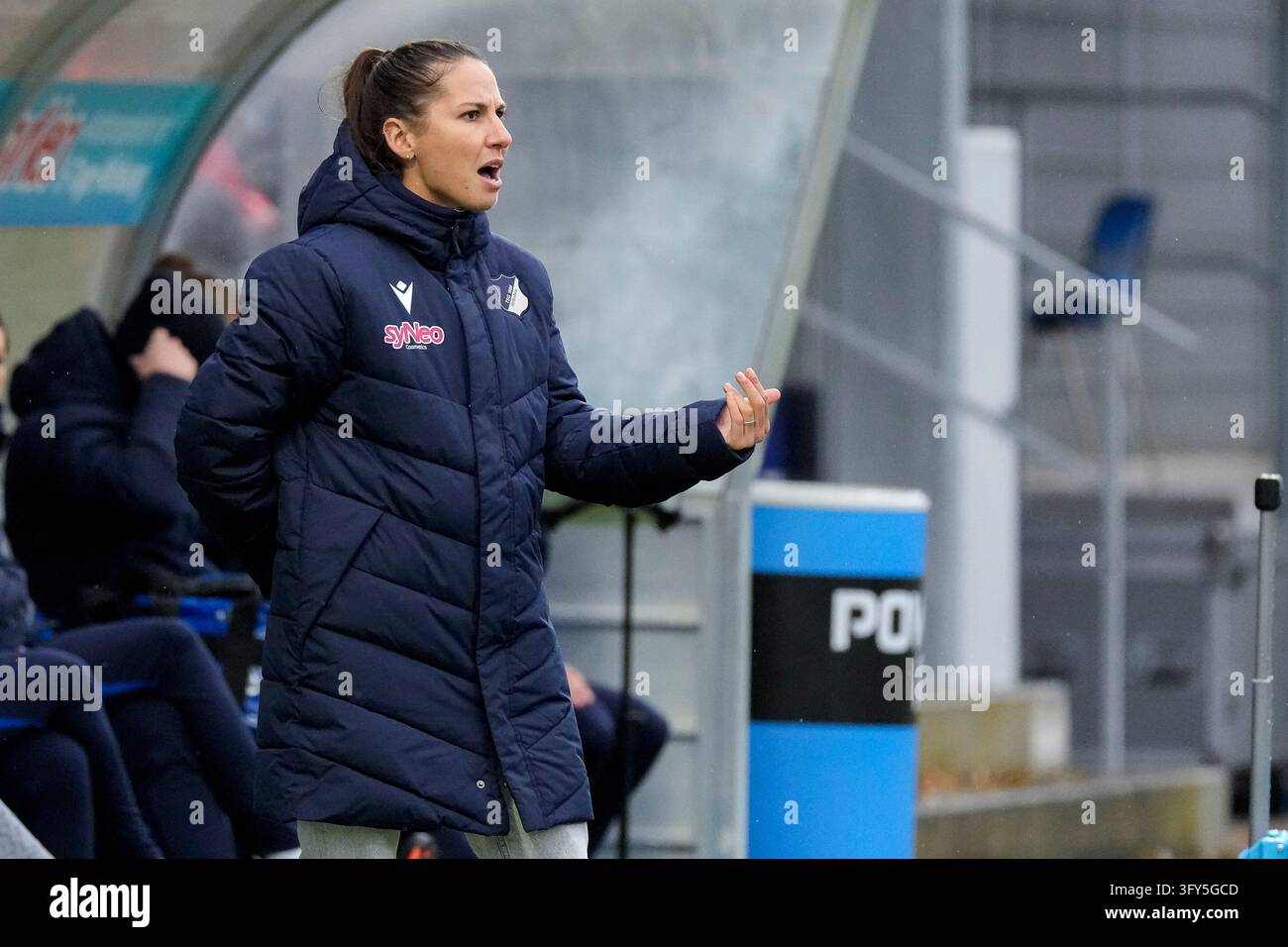 Eva-Maria Virsinger (Head Coach, TSG), gives instructions, gestures ...