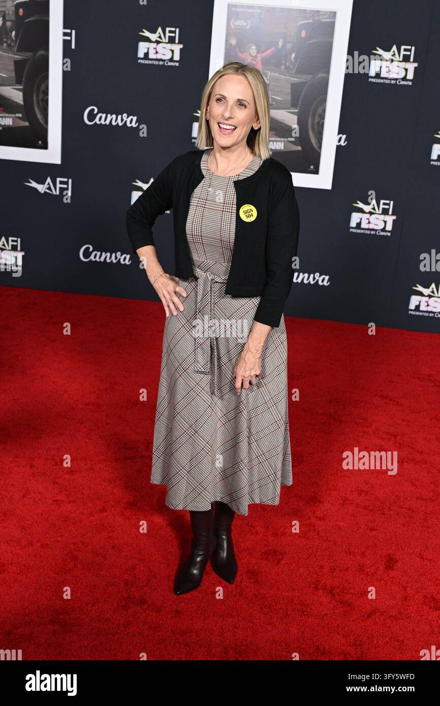 HOLLYWOOD, CALIFORNIA - OCTOBER 25 Marlee Matlin attends the closing ...