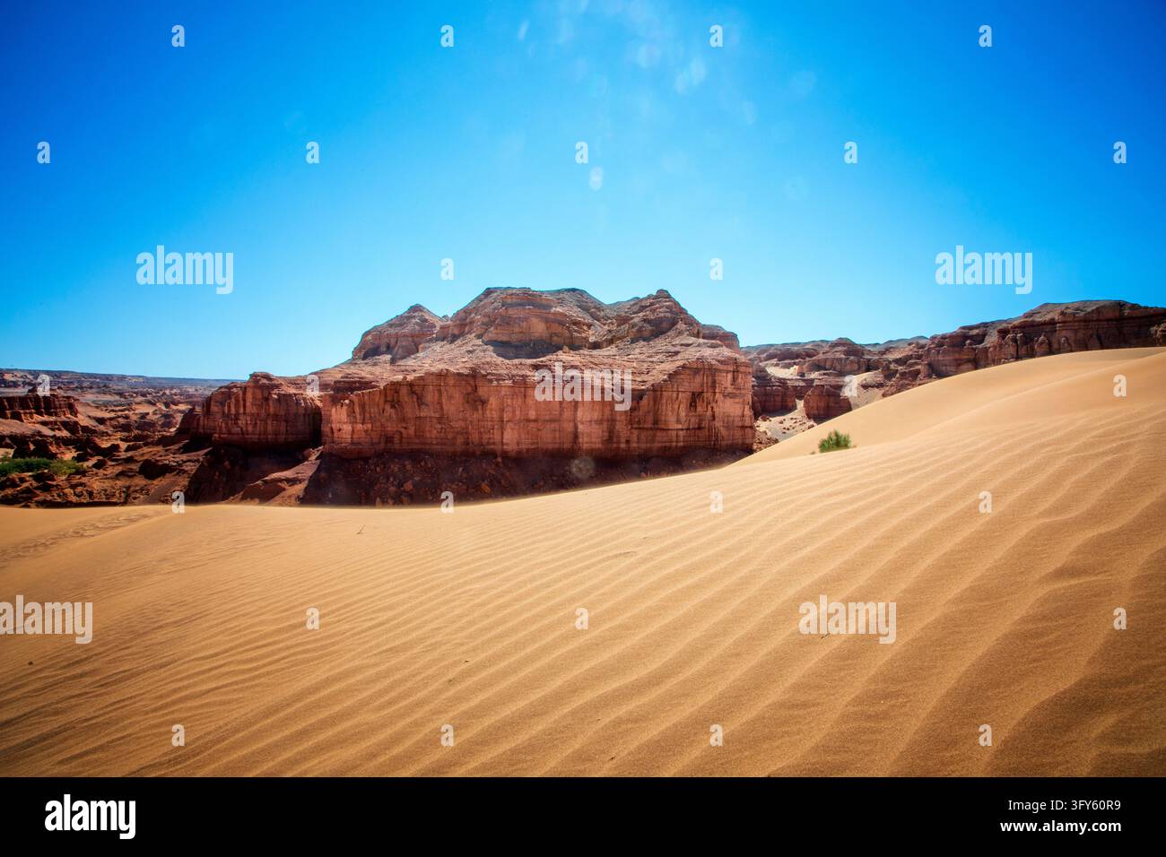 Majestic sand mountains and wind-rippled dunes in the Gobi Desert of ...