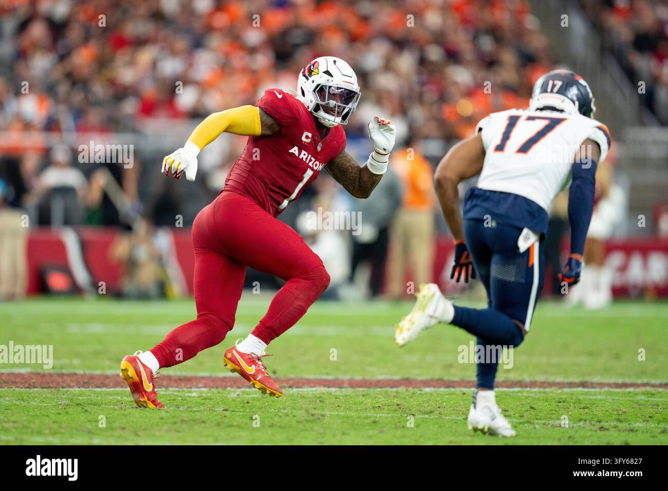 Sam Mack Model Arizona Cardinals linebacker Mack Wilson Sr. (1) chases down Denver ...