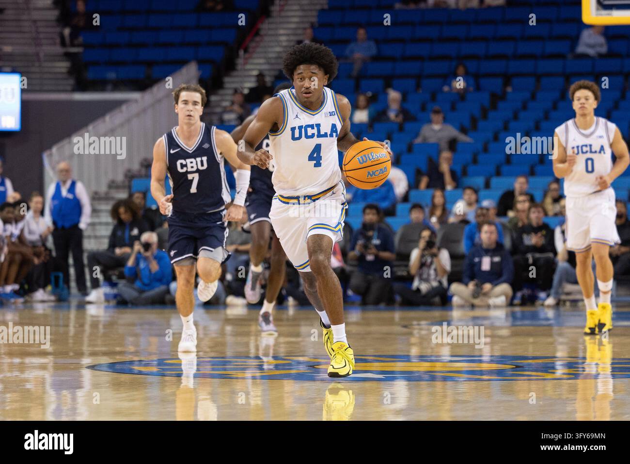 LOS ANGELES, CA - OCTOBER 21: Guard Jaylen Petty #4 of the UCLA Bruins ...