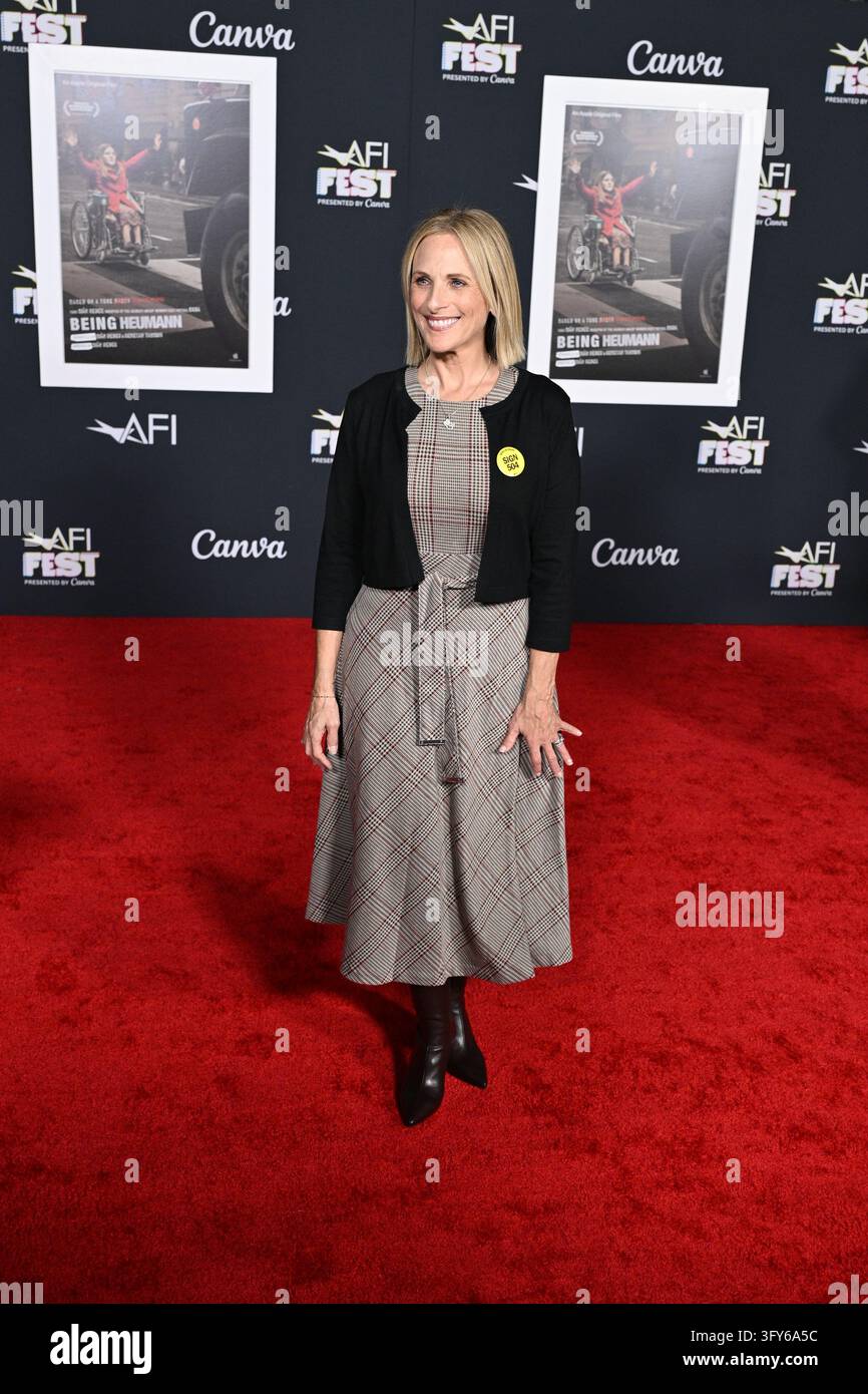 HOLLYWOOD, CALIFORNIA - OCTOBER 25 Marlee Matlin attends the closing ...