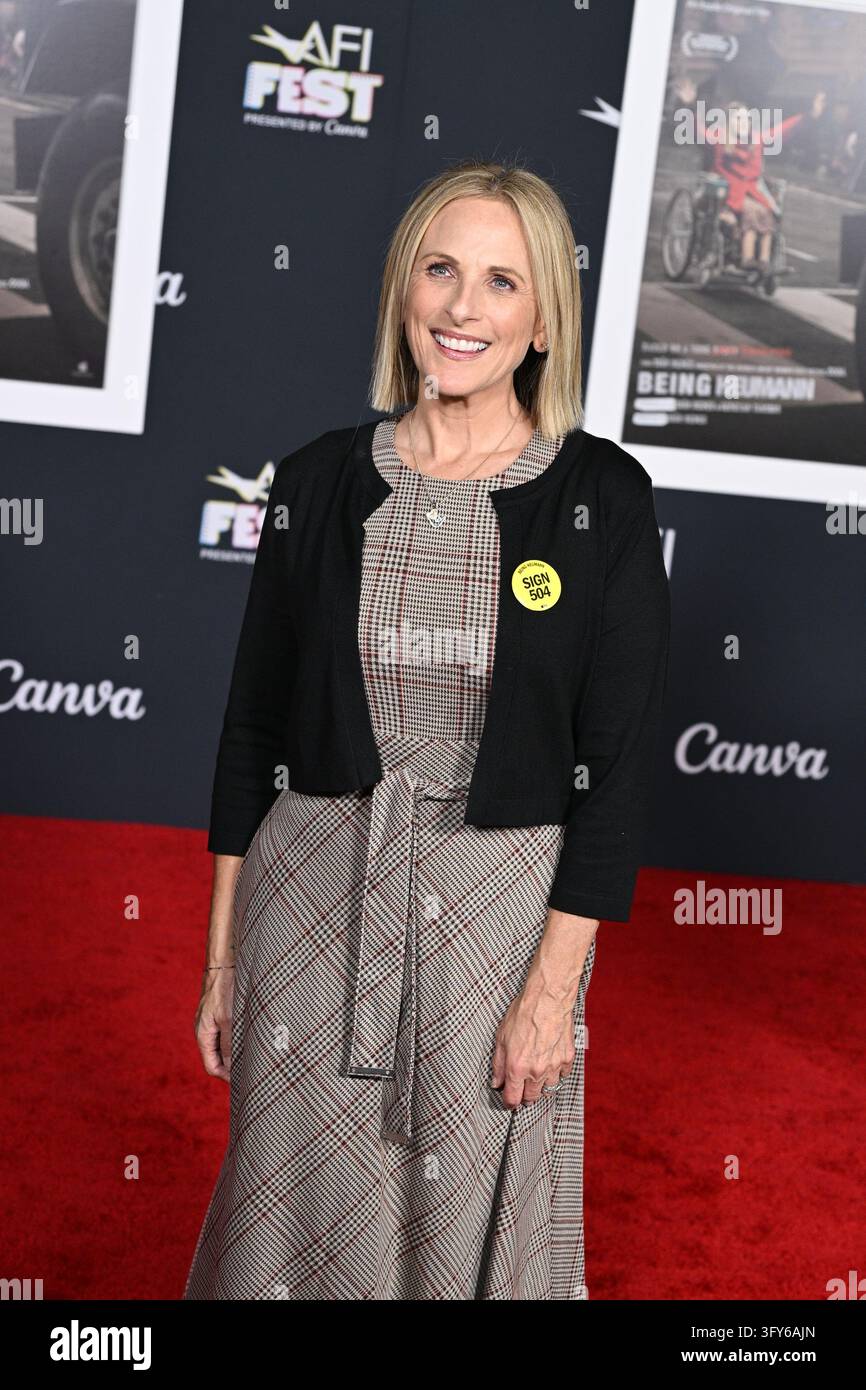 HOLLYWOOD, CALIFORNIA - OCTOBER 25 Marlee Matlin attends the closing ...