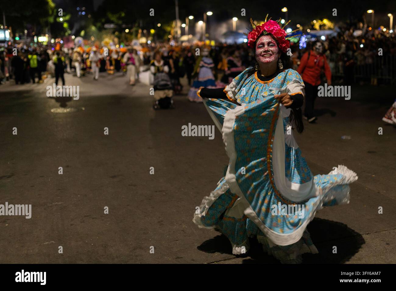 October 25, 2026, Mexico City, Mexico: People dressed as catrinas ...