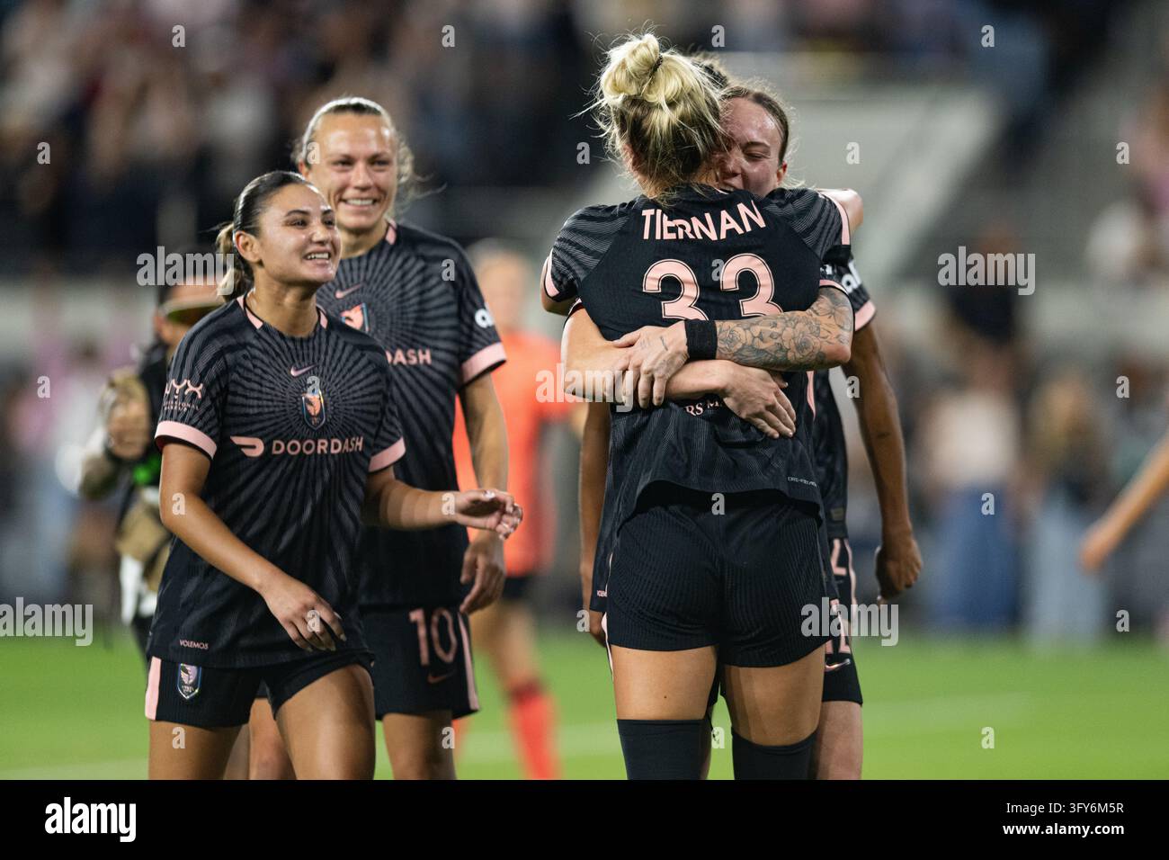 Team Hug Vector Angel City FC midfielder Maiara Niehues (12) hugs Angel City FC forward ...
