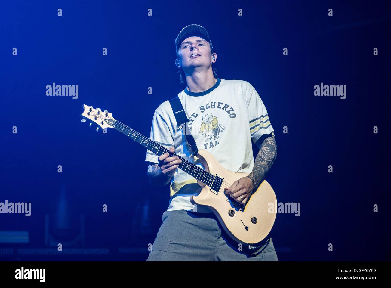 Simple Communiations Plan Image IPA90203425 - Sam Bowden of Neck Deep during Neck Deep's opening act ...