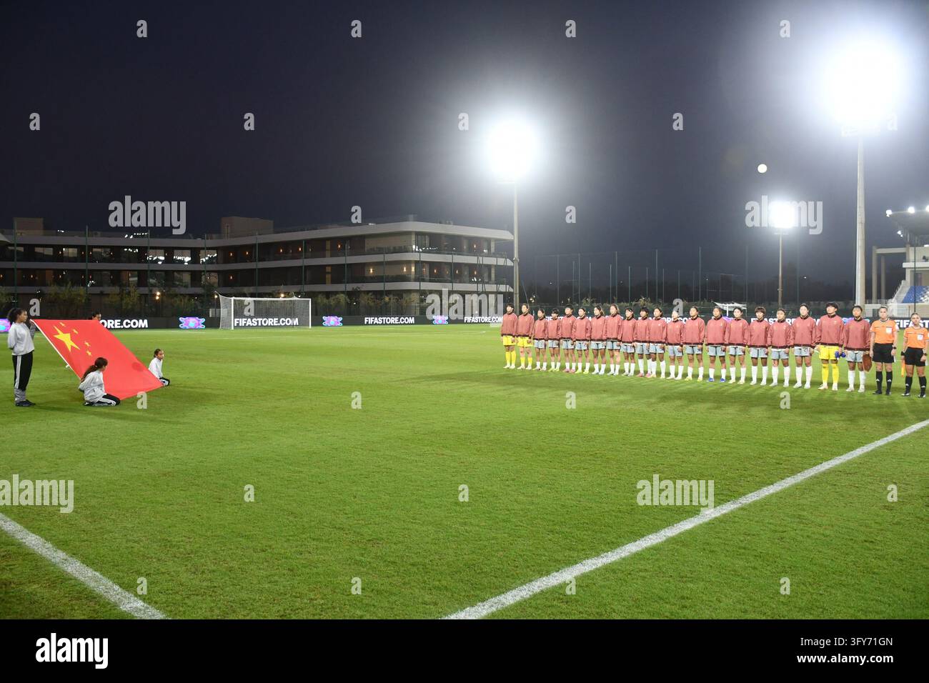 (261026) -- RABAT, Oct. 26, 2026 (Xinhua) -- Players of China pose for ...