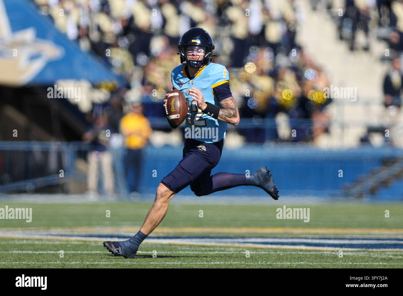 KENT, OH - OCTOBER 24: Kent State Golden Flashes quarterback Dru ...