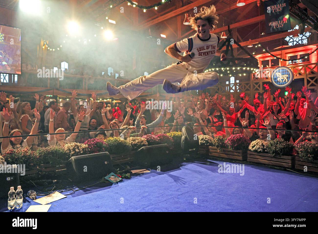 Vincent Gross Oktoberfest Stadl 2026. Vincent Gross Schweizer ...