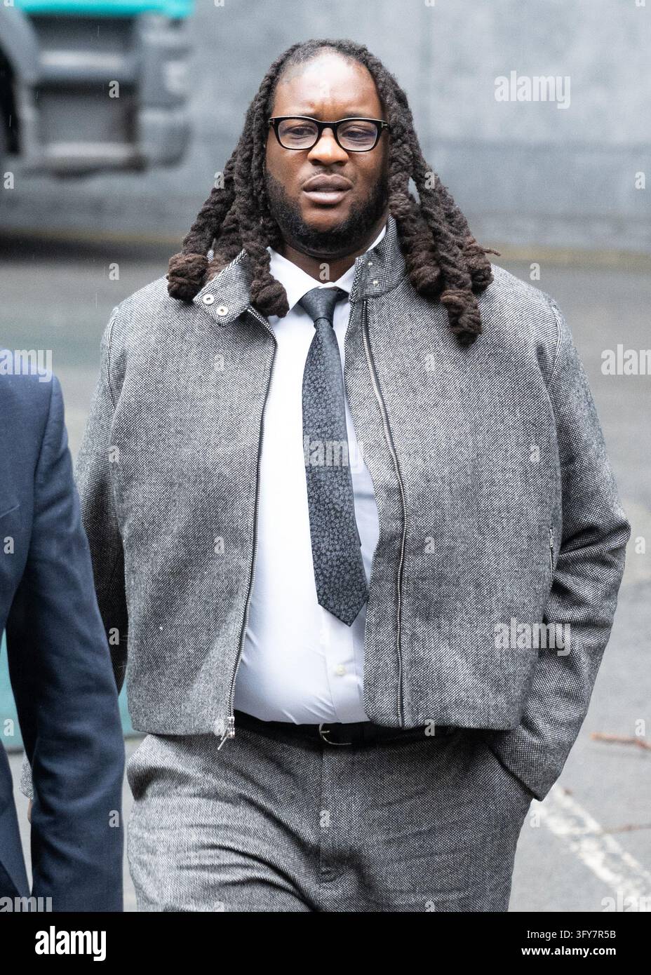 Omololu Akinlolu arrives at Southwark Crown Court in London, England ...