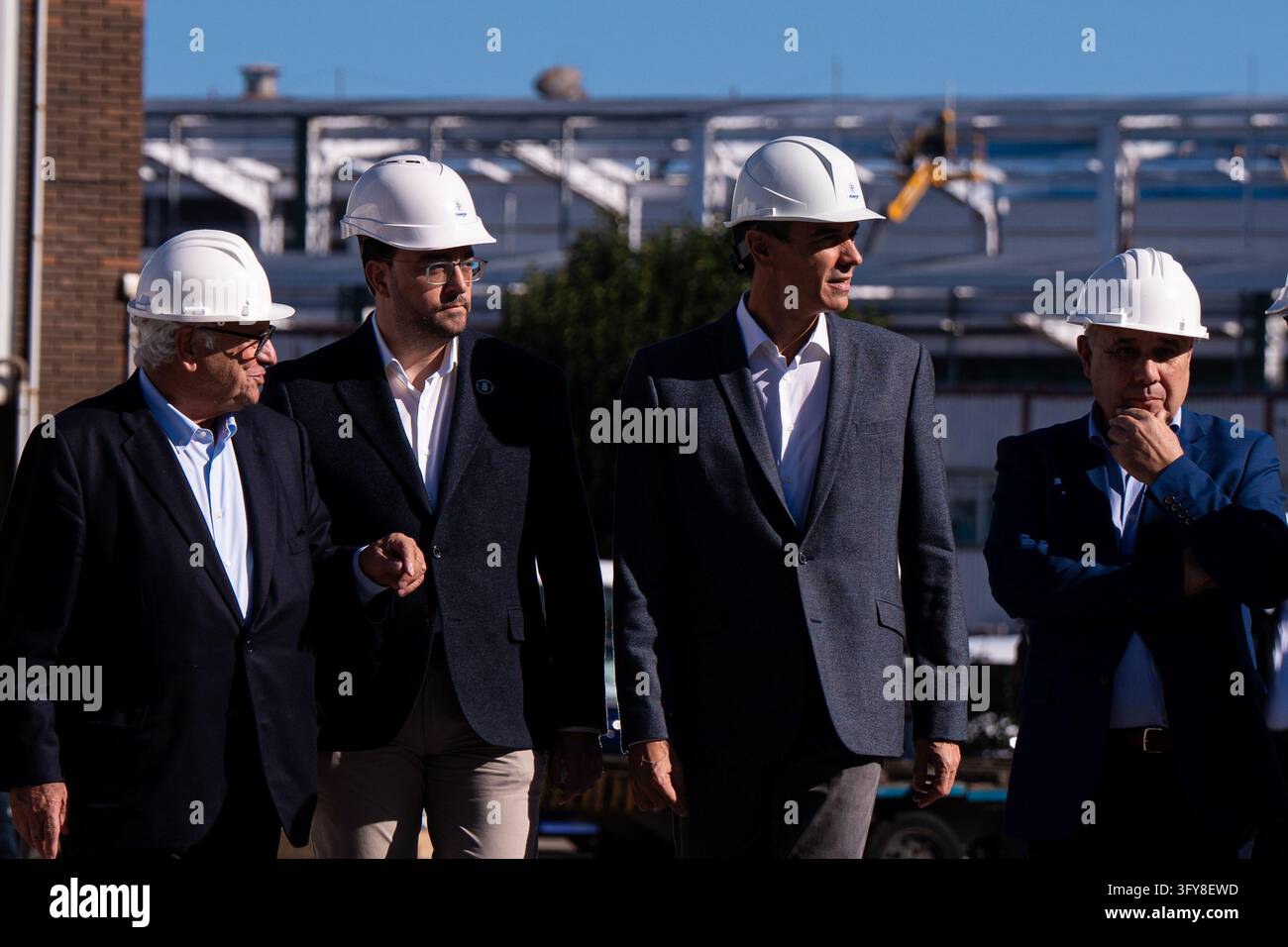 The Prime Minister, Pedro Sánchez, and the President of the ...