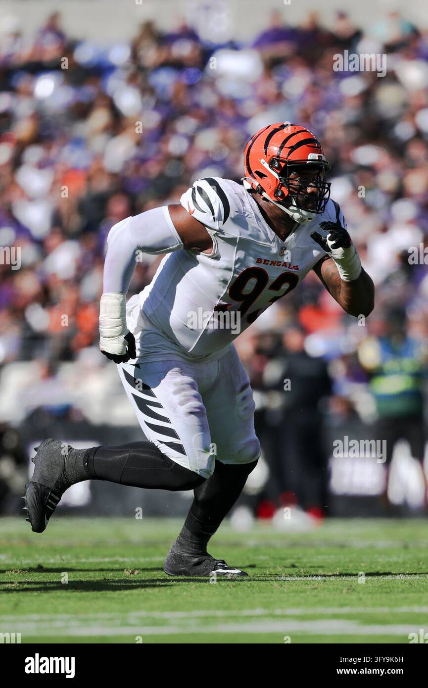Cincinnati Bengals defensive tackle Jonathan Allen (93) in action ...