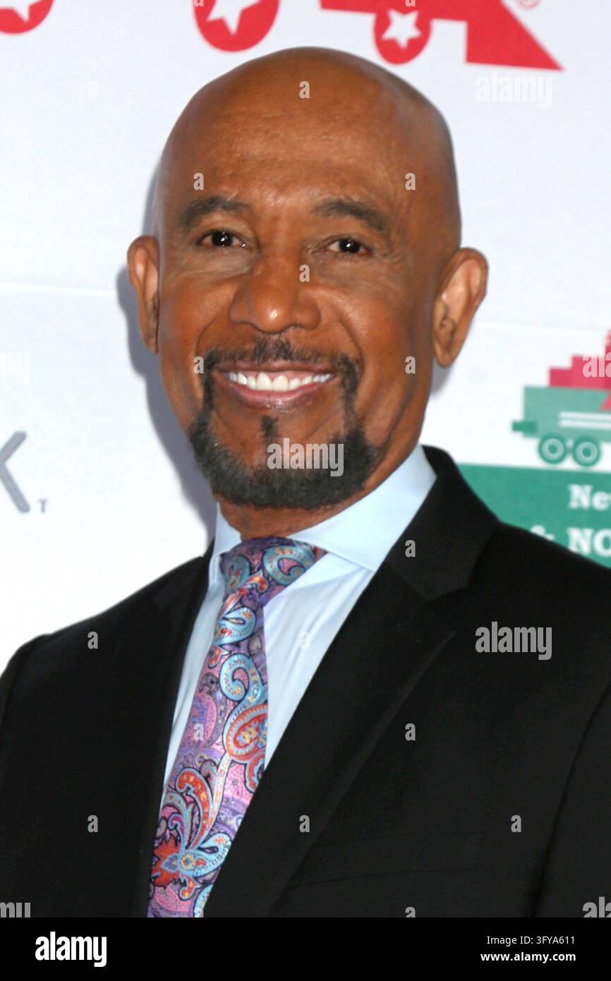 Universal Search Montel Williams at arrivals for Marine Toys For Tots