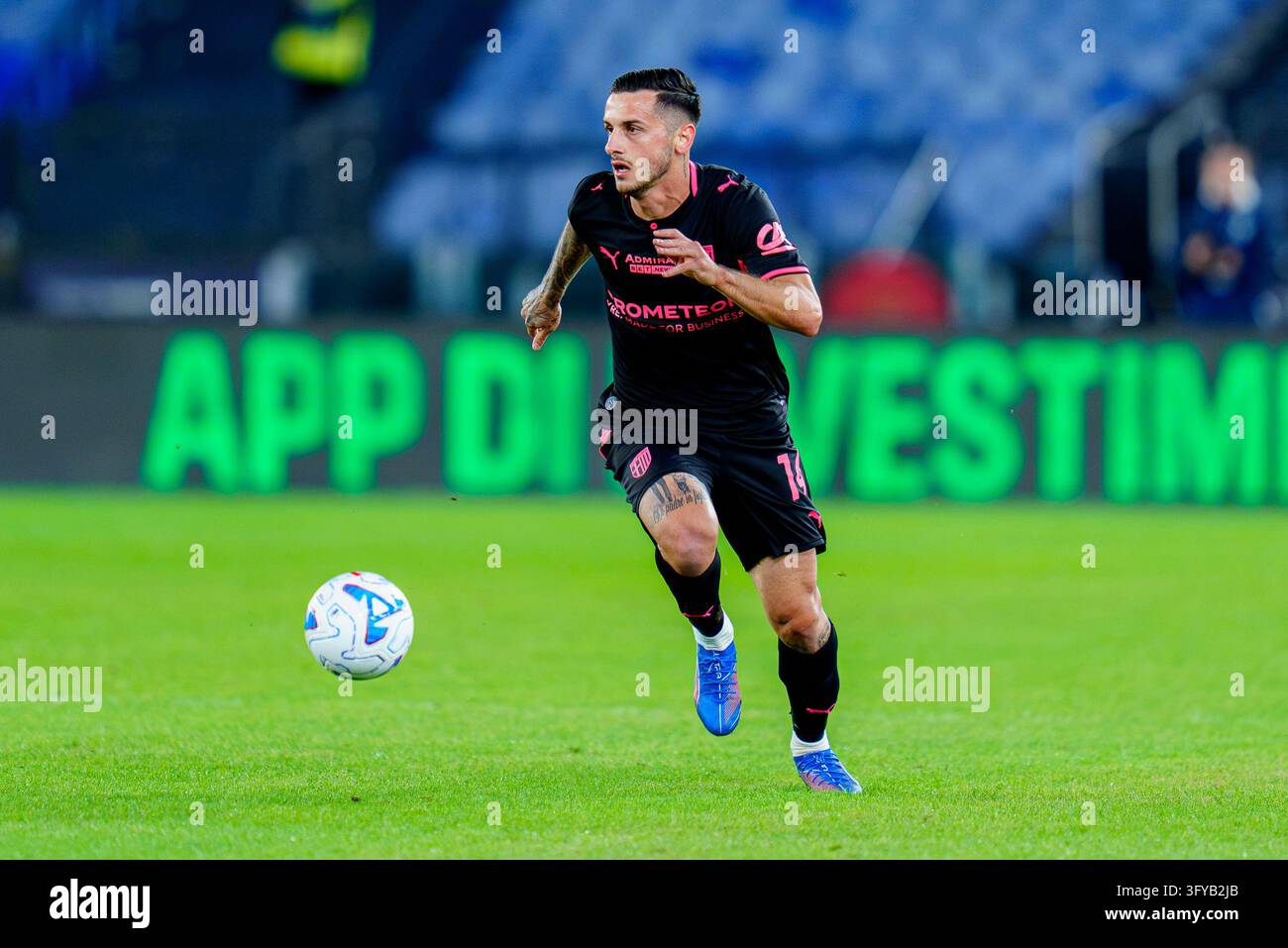 Emanuele Valeri of Parma Calcio 1913 in action during the Serie A ...