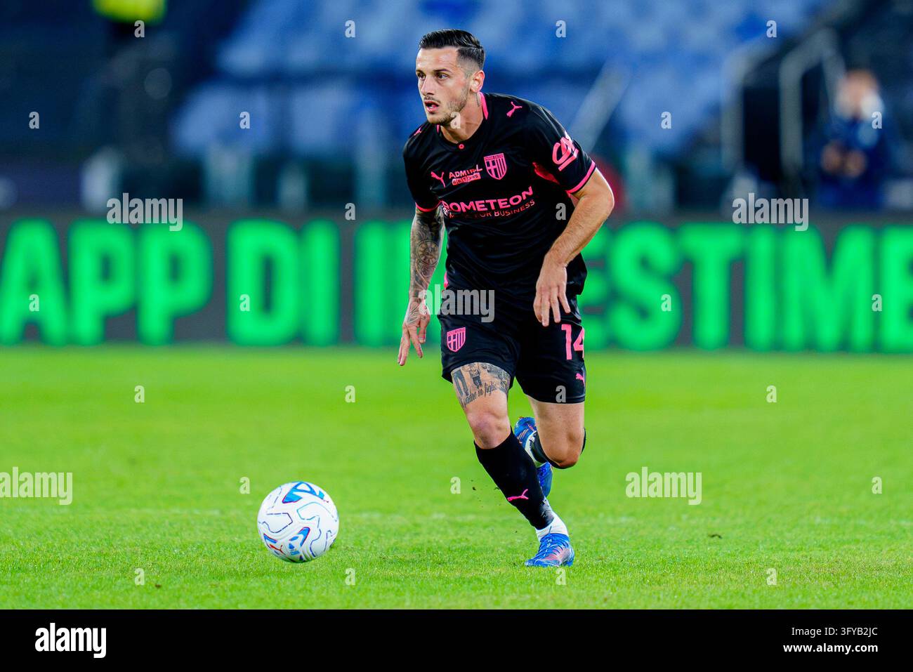 Emanuele Valeri of Parma Calcio 1913 in action during the Serie A ...