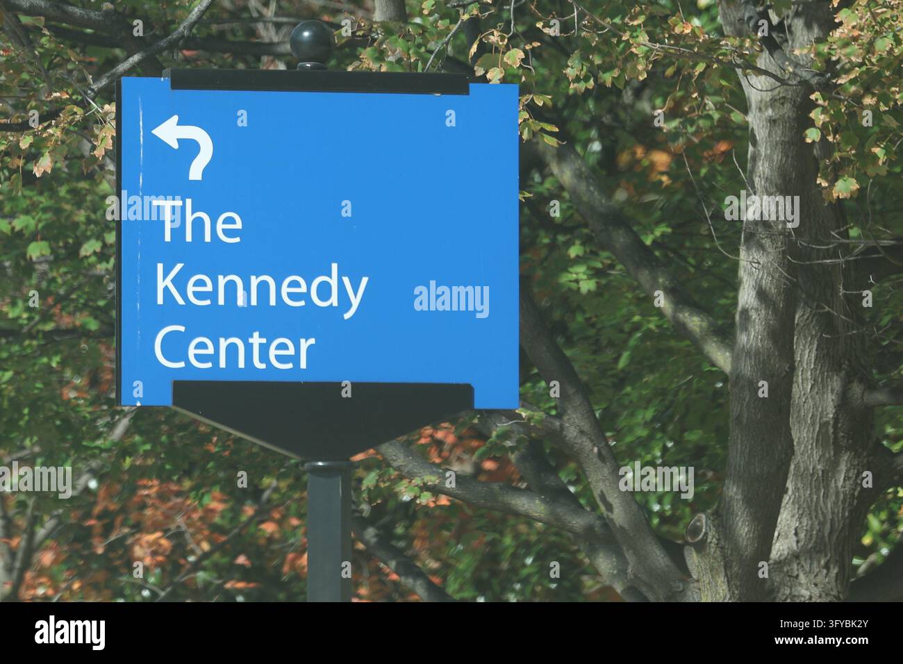 WASHINGTON, DC, USA. October 24, 2026. A directional road sign guides ...