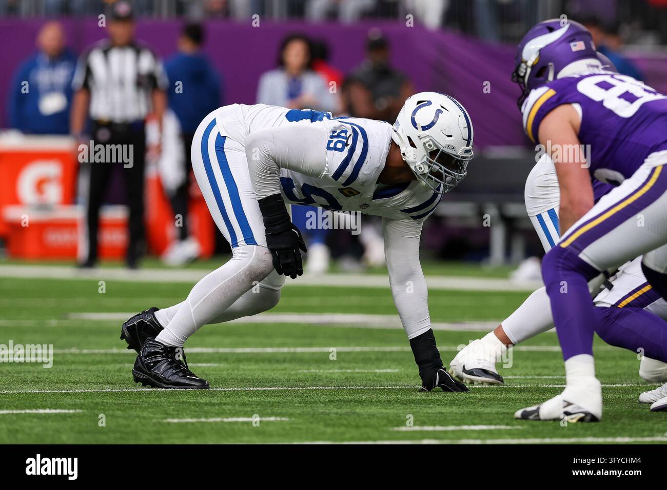 Indianapolis Colts defensive tackle DeForest Buckner lines up for a ...