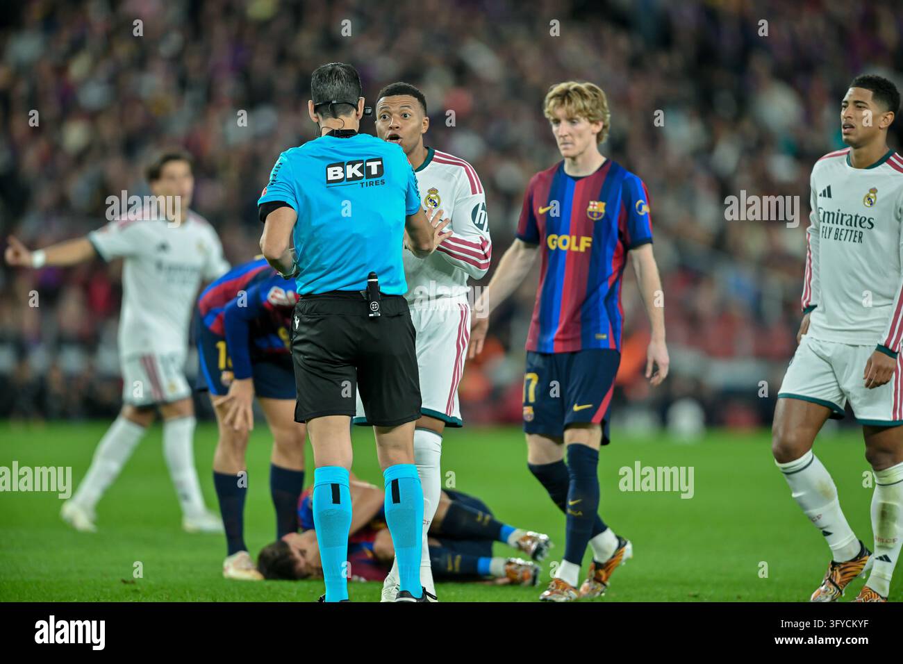 FC BARCELONA vs REAL MADRID OCTOBER 25 ,2026 Mbappe (10) of Real Madrid ...