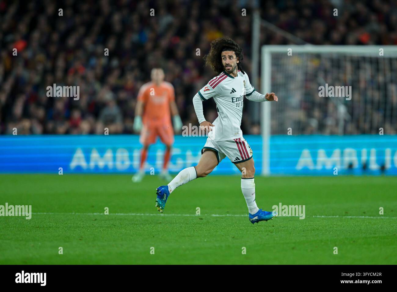 FC BARCELONA vs REAL MADRID OCTOBER 25 ,2026 Cucurella (17) of Real ...
