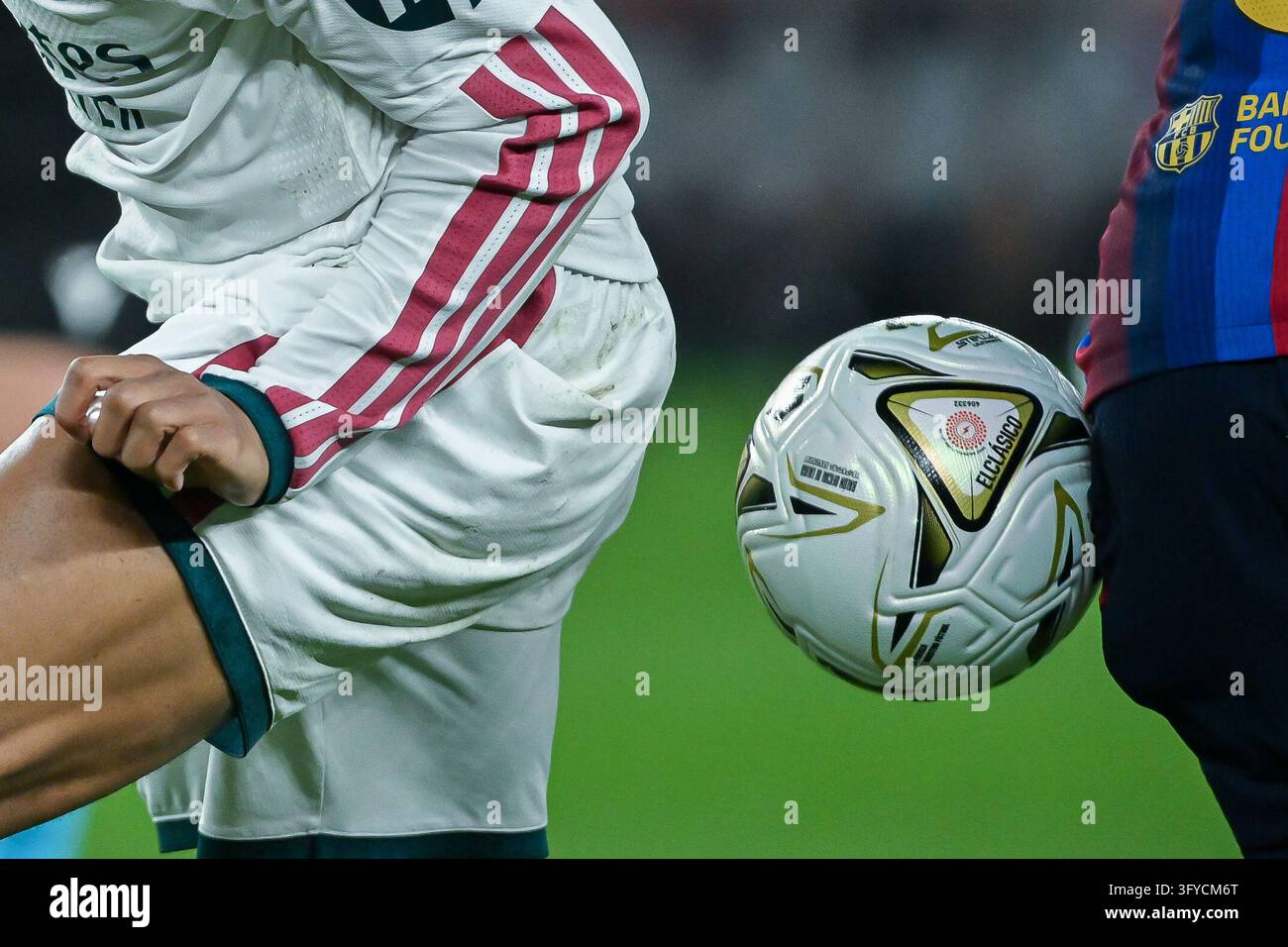 FC BARCELONA vs REAL MADRID OCTOBER 25 ,2026 Bellingham (5) of Real ...