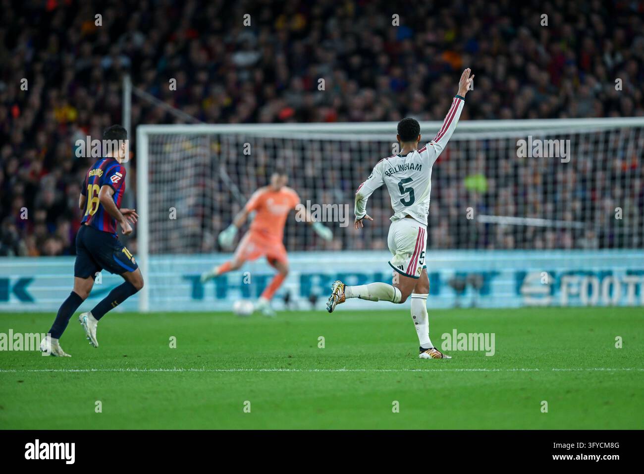 FC BARCELONA vs REAL MADRID OCTOBER 25 ,2026 Bellingham (5) of Real ...