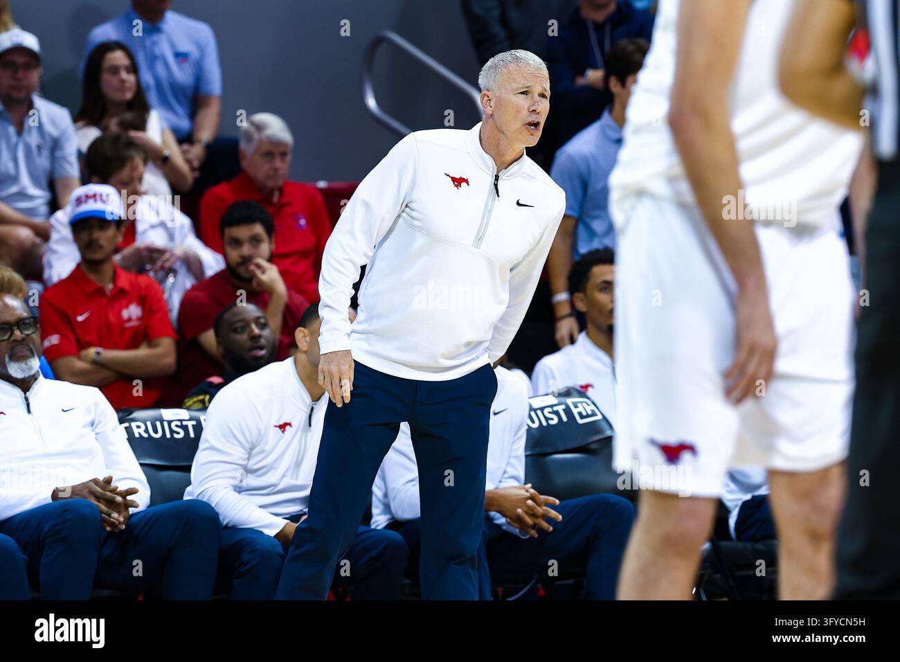 DALLAS, TX - OCTOBER 25: SMU Mustangs head coach Andy Enfield coaches ...
