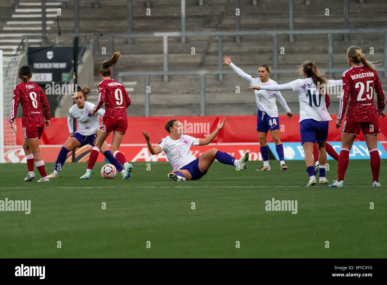 St Helens, UK, 25th Oct 2026: London City’s Alexia Putellas (centre, on ...