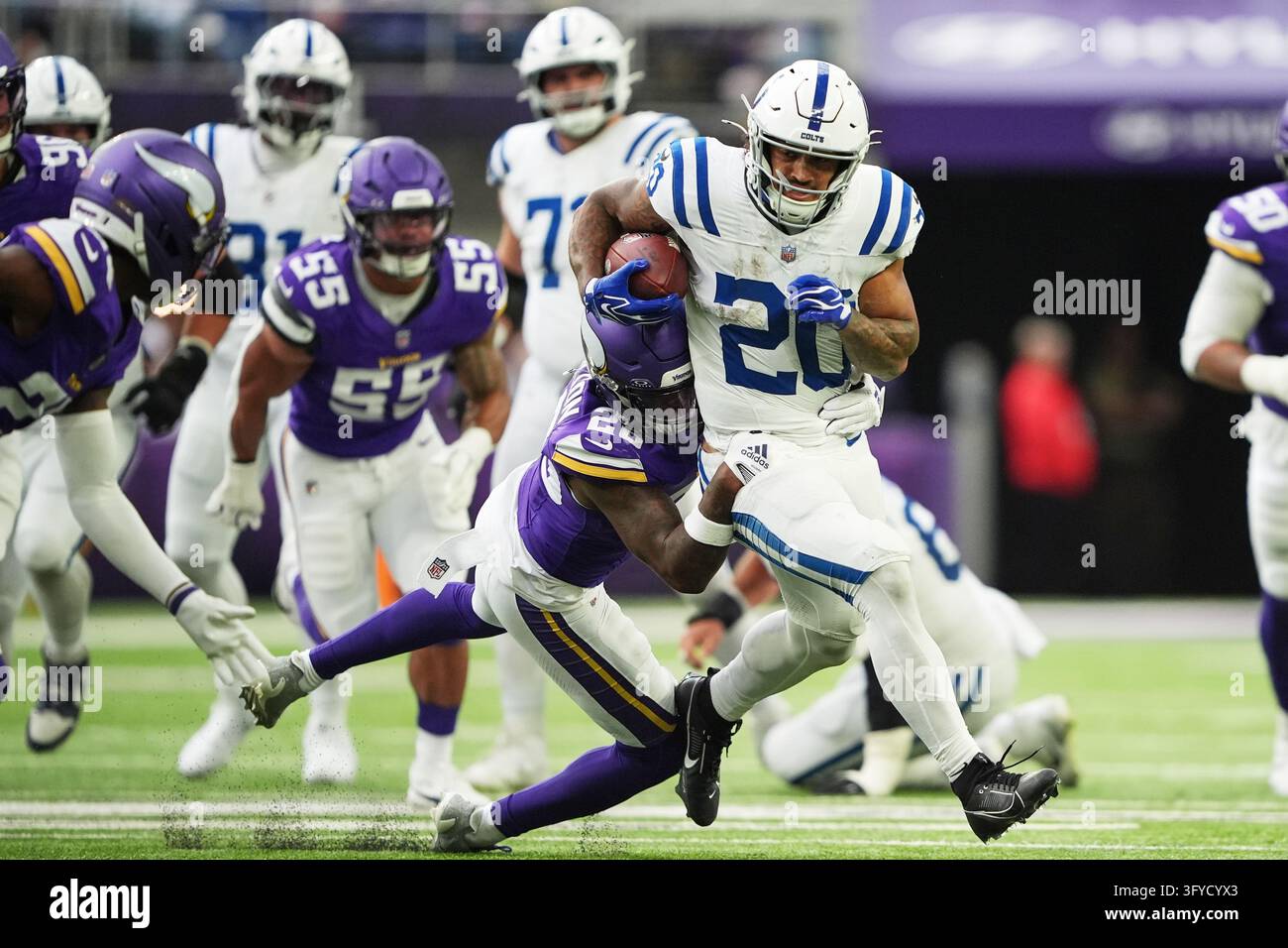 Minnesota Vikings safety Theo Jackson (26) tackles Indianapolis Colts ...