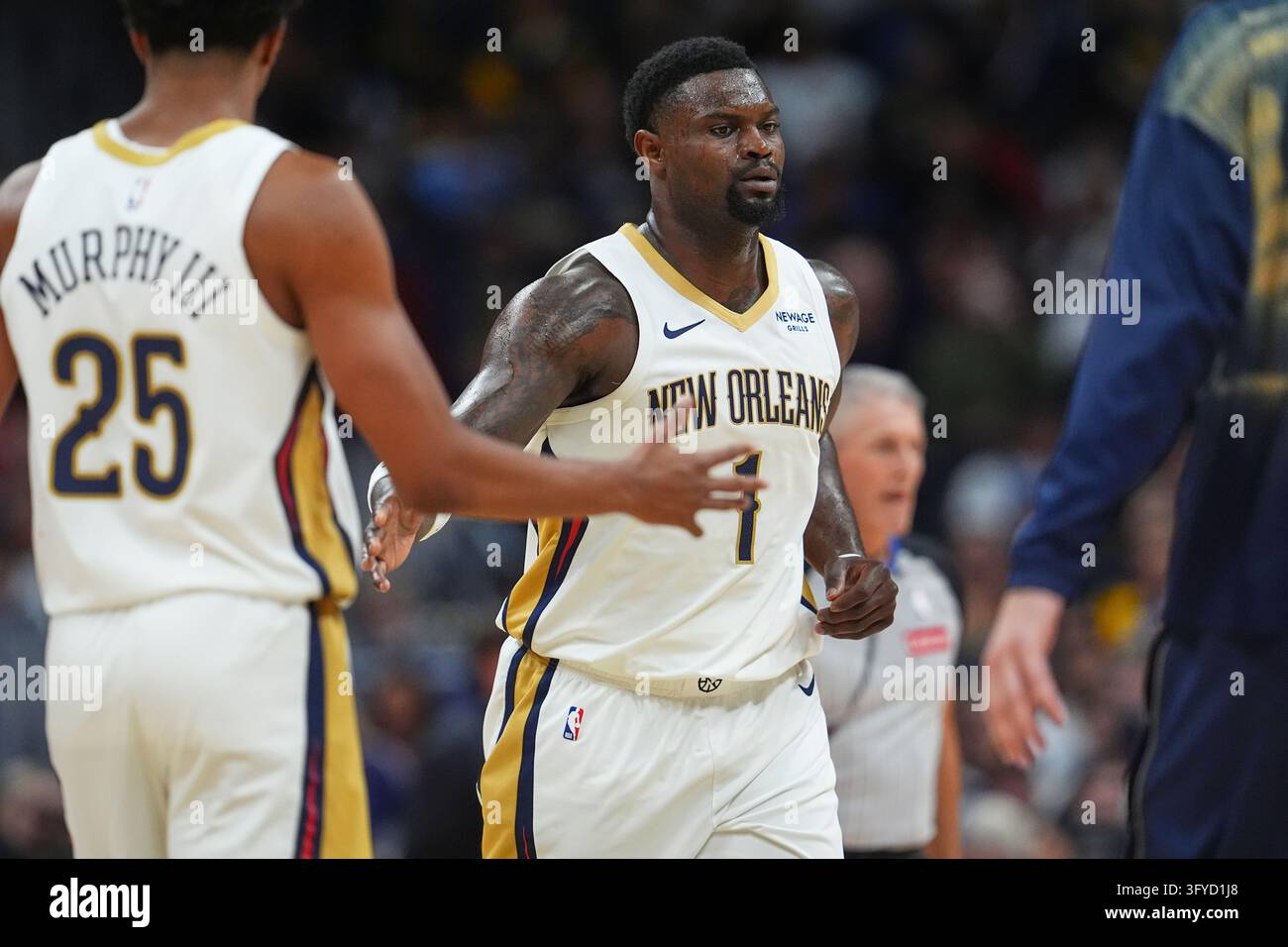 New Orleans Pelicans forward Trey Murphy III (25) congratulates forward ...