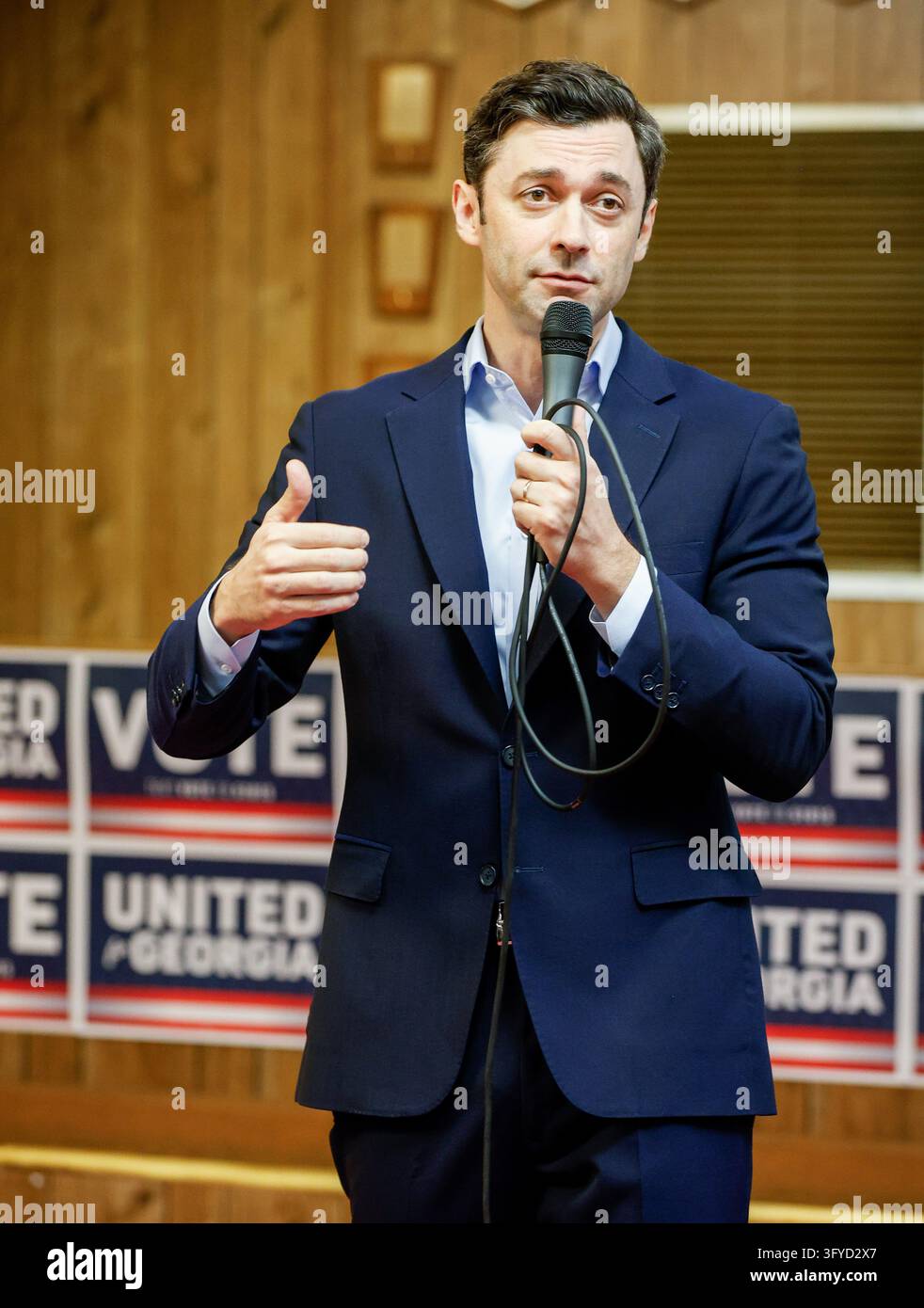 U.S. Senator Jon Ossoff speaks to supporters and local union members ...