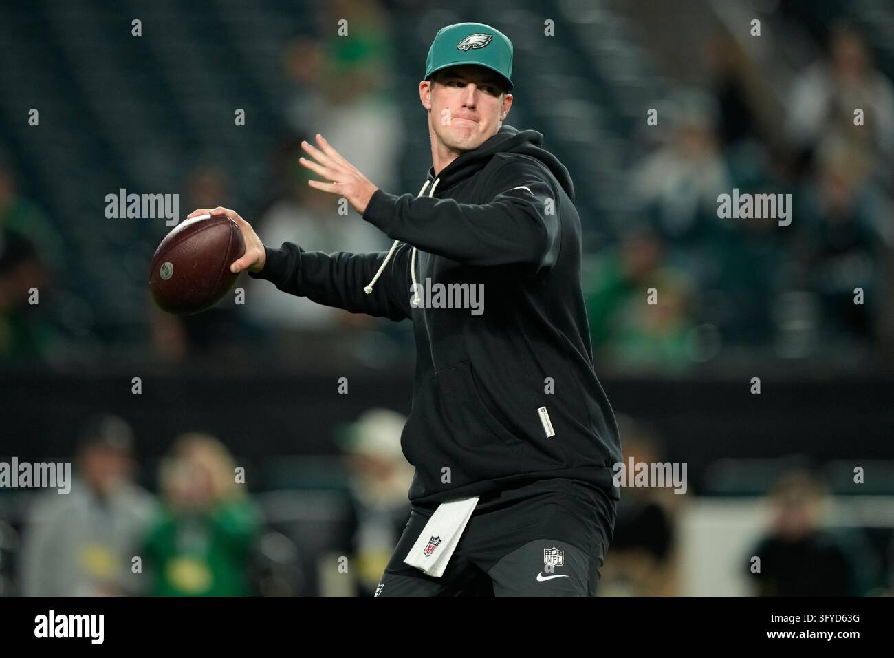 Philadelphia Eagles quarterback Tanner McKee warms up before an NFL ...