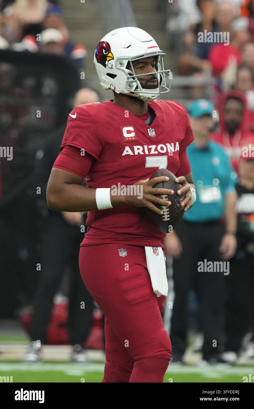 Arizona Cardinals quarterback Jacoby Brissett (7) against the Denver ...
