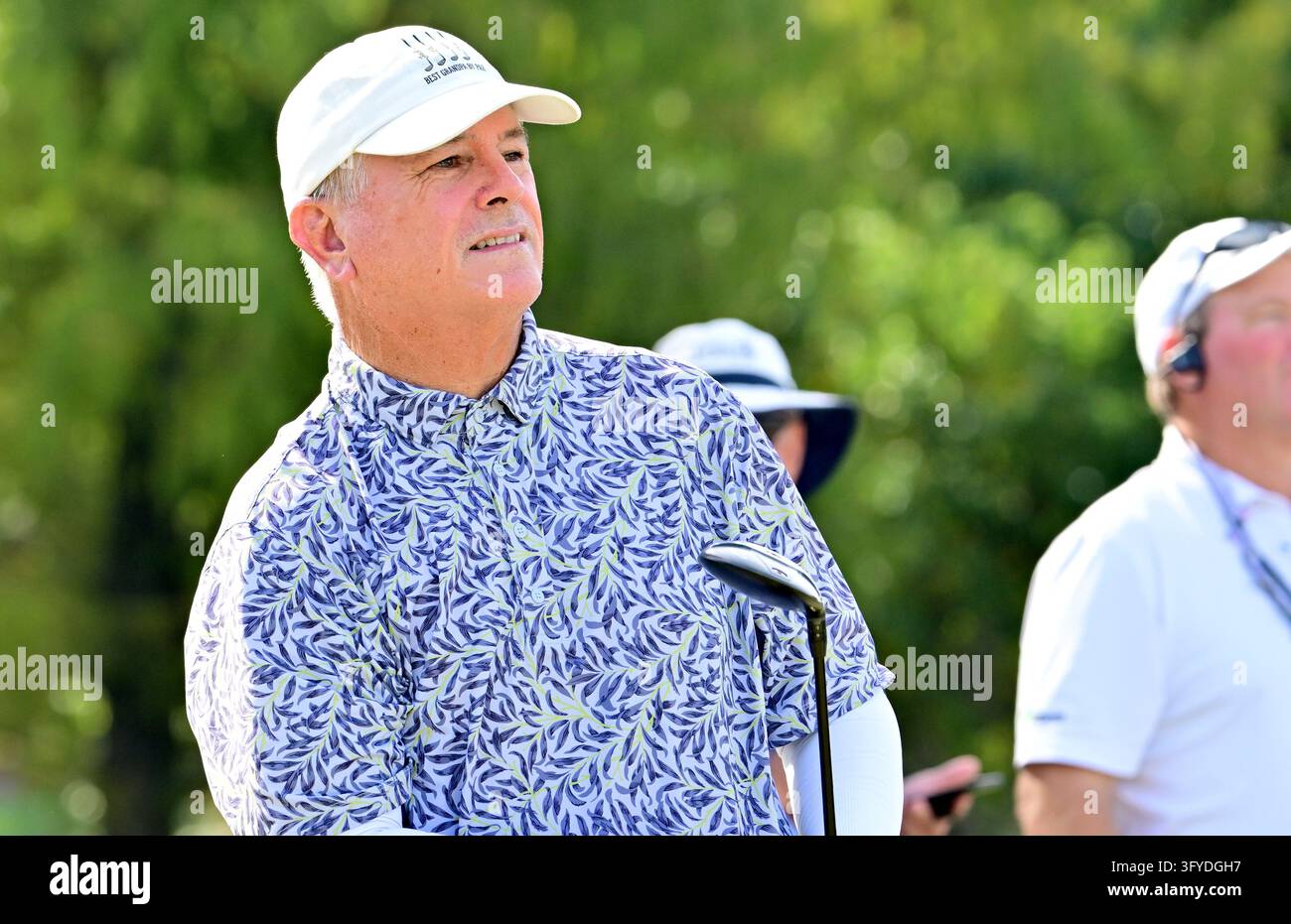 ST. LOUIS, MO - OCTOBER 25: #3 tee Golfer Paul Goydos watches his ball ...