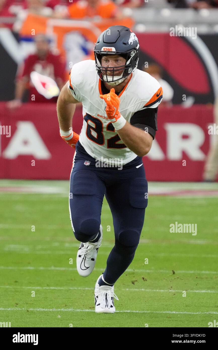 Denver Broncos tight end Adam Trautman (82) against the Arizona ...