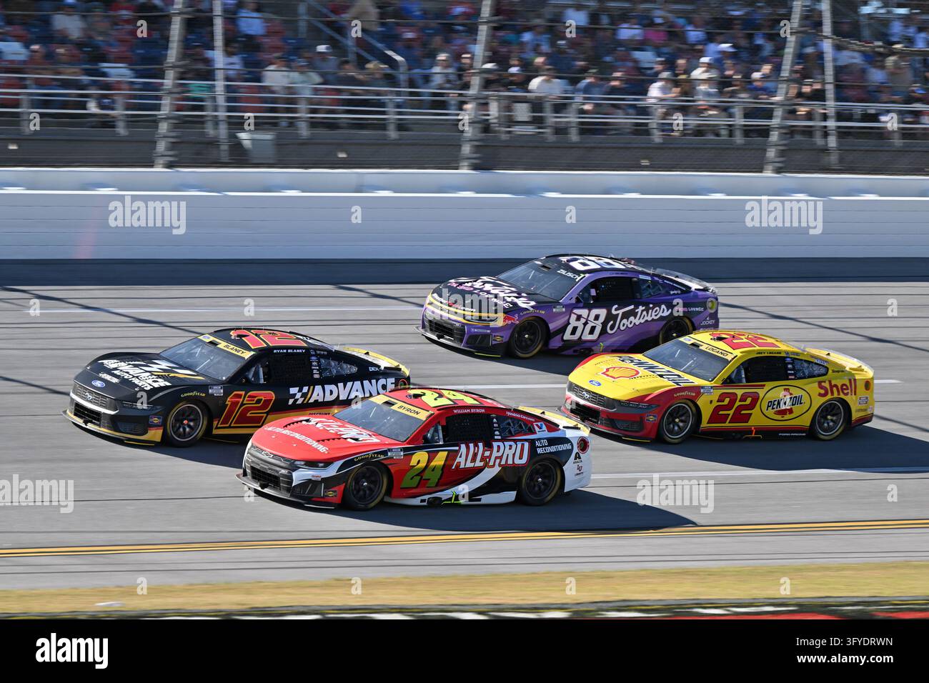 TALLADEGA, AL - OCTOBER 25: General racing action during the running of ...