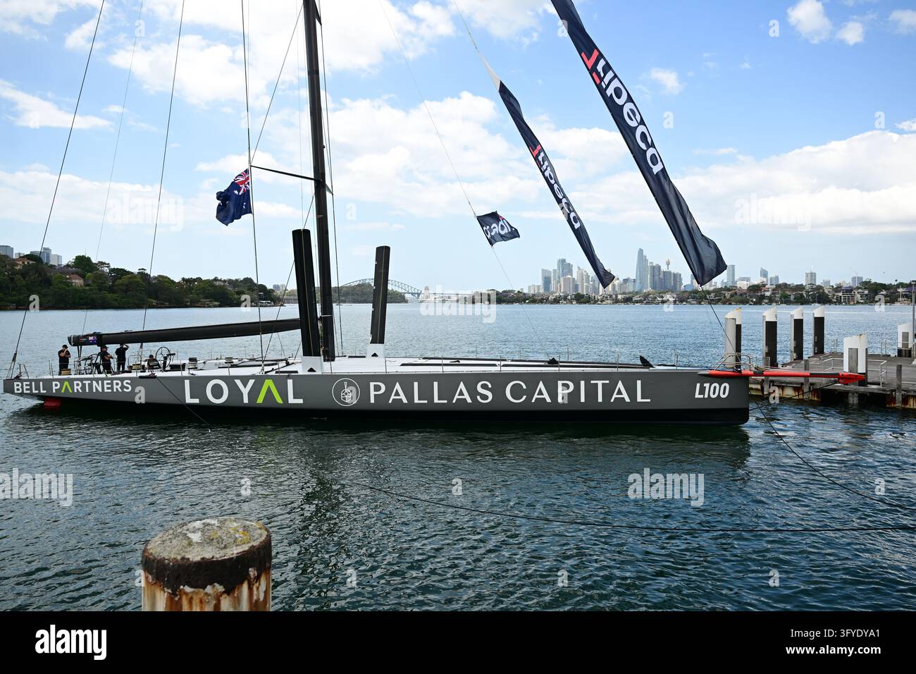 Anthony Bell’s record-breaking, double-line-honours-winning super-maxi ...