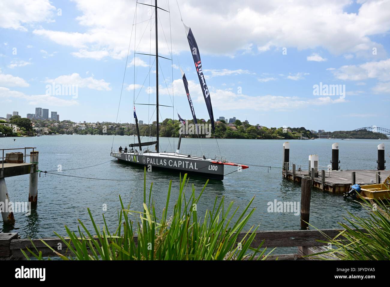 Anthony Bell’s record-breaking, double-line-honours-winning super-maxi ...