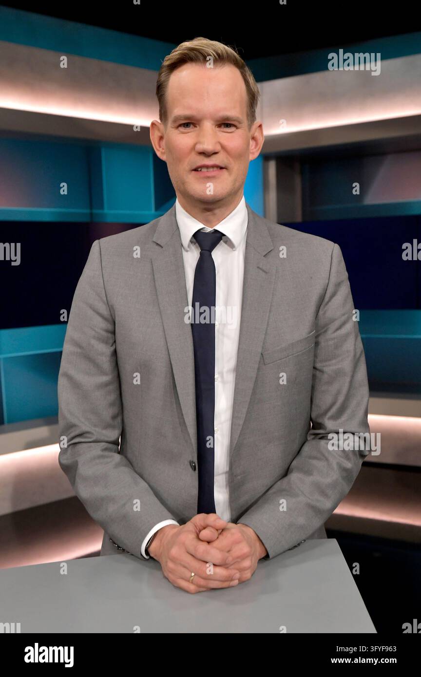 Hendrik Streeck on the ARD talk show 'hart aber fair' at Studio ...